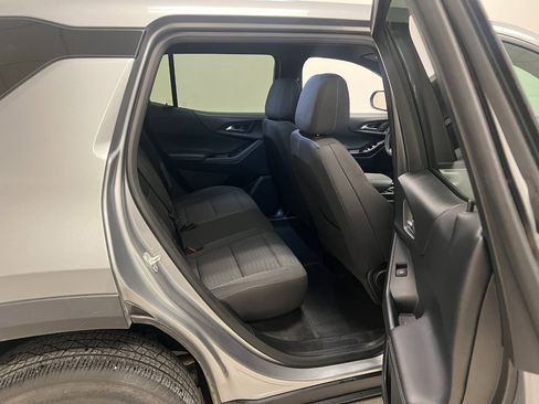 Used 2025 Chevrolet Equinox LT image 28