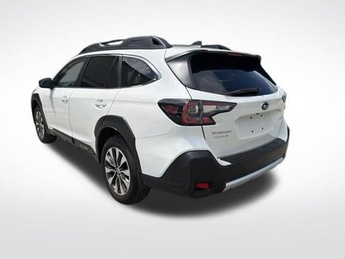 Used 2024 Subaru Outback Limited AWD/4WD image 5