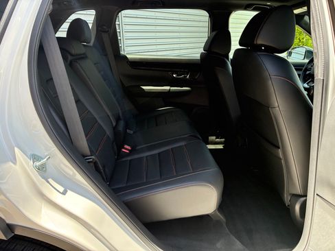 Used 2025 Honda CR-V Sport Touring image 30