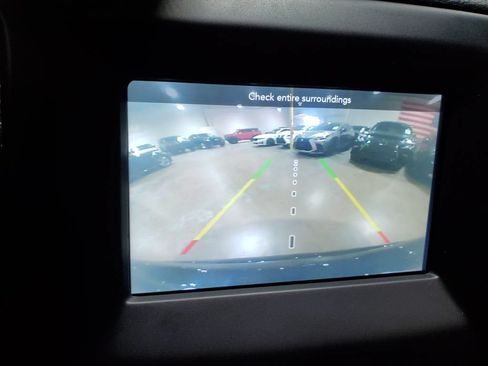 Used 2019 Jeep Compass Latitude FWD image 25