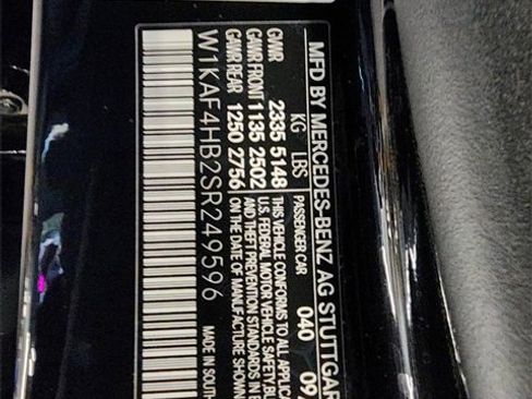 Used 2025 Mercedes-Benz C 300 4MATIC Sedan image 32