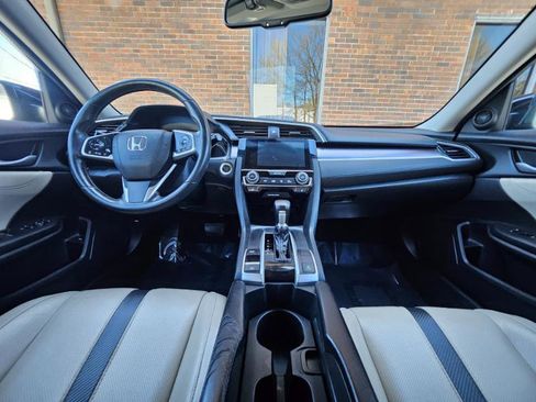 Used 2017 Honda Civic EX-L image 39