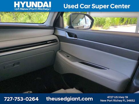 Used 2024 Hyundai Palisade SEL w/ Premium Package FWD image 20