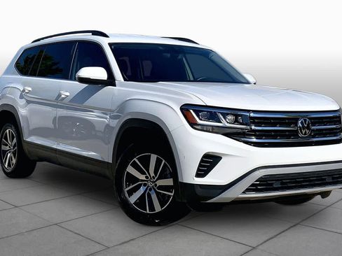 Used 2023 Volkswagen Atlas SE AWD/4WD image 3