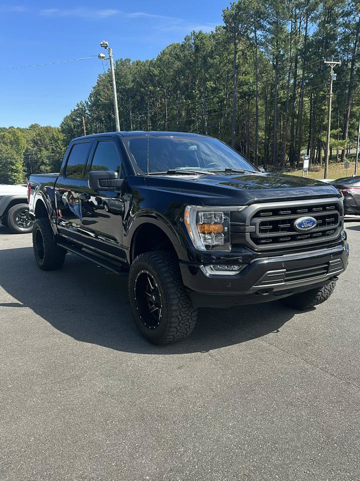 Used 2021 Ford F150 XLT w/ Equipment Group 302A High AWD/4WD image 8