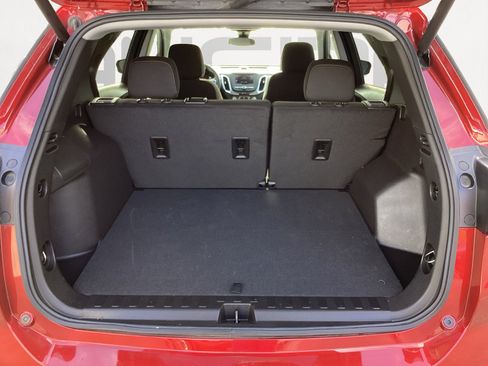 Used 2024 Chevrolet Equinox LT image 16