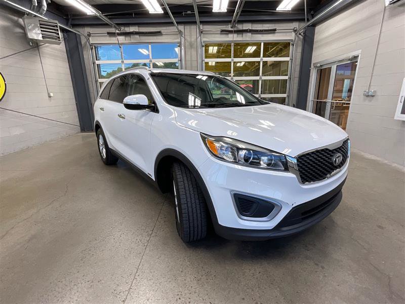 Used 2018 Kia Sorento AWD image 7