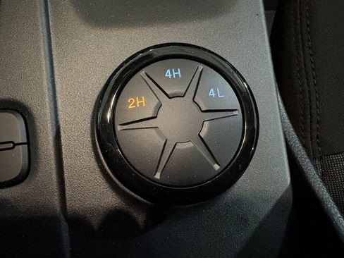 New 2025 Ford Ranger XLT w/ Black Appearance Package image 16