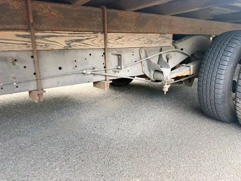Used 2013 Ford E-350 and Econoline 350 Super Duty w/ PWR Locks & Windows Group RWD image 18