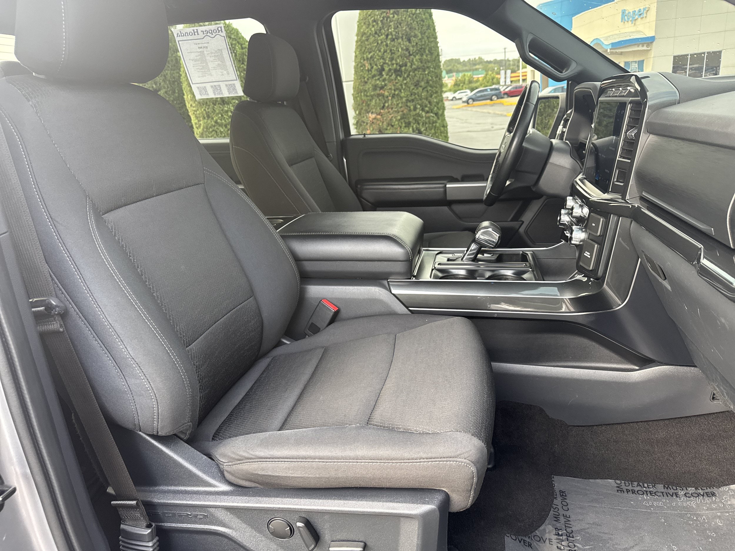 Used 2022 Ford F150 XLT w/ Equipment Group 302A High AWD/4WD image 12