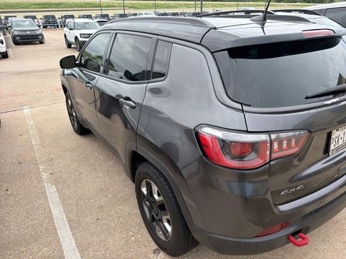 Used 2017 Jeep Compass Trailhawk w/ Leather Interior Group image 2