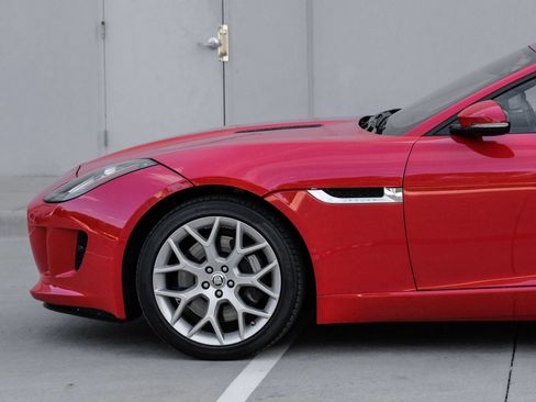 Used 2014 Jaguar F-TYPE Convertible RWD image 9