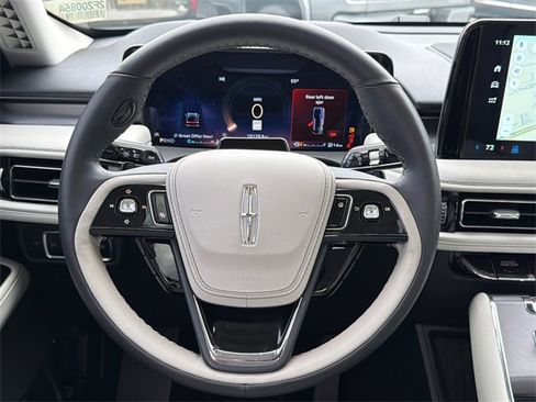 Used 2025 Lincoln Aviator 2WD w/ Equipment Group 101A image 24