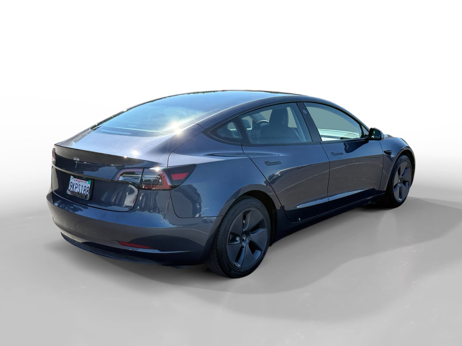 Used 2023 Tesla Model 3 Standard Range RWD image 5