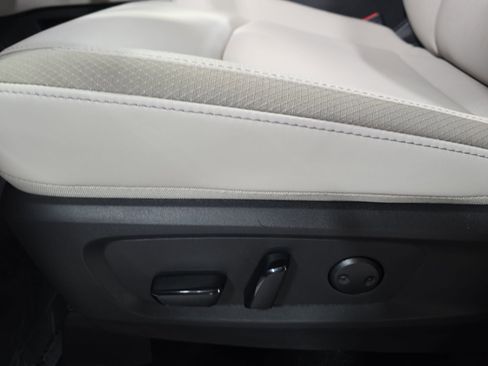 New 2026 Nissan Pathfinder SL image 28