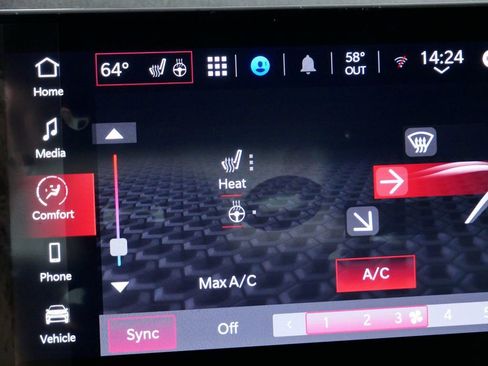 Used 2024 Dodge Hornet GT image 43