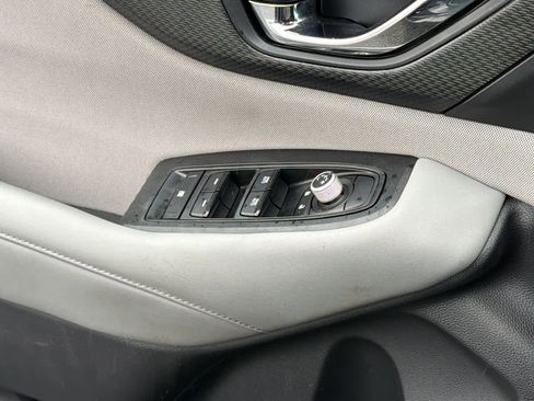 Used 2020 Subaru Legacy Premium image 22