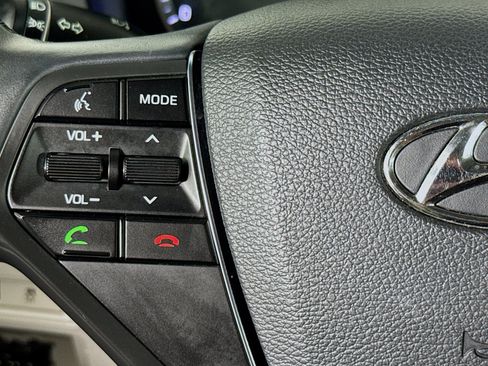 Used 2016 Hyundai Sonata Limited FWD image 11