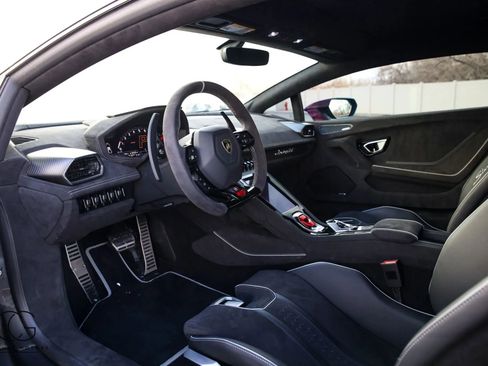 Used 2024 Lamborghini Huracan Sterrato AWD/4WD image 77