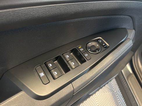 New 2026 Kia Sportage LX image 14