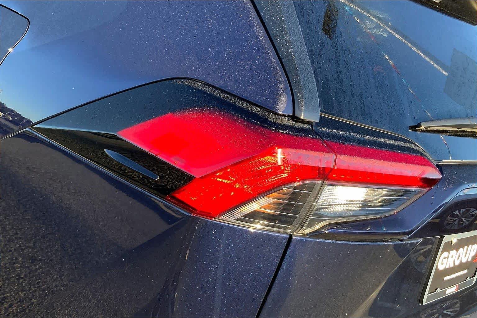 Used 2025 Toyota RAV4 XLE AWD/4WD image 25