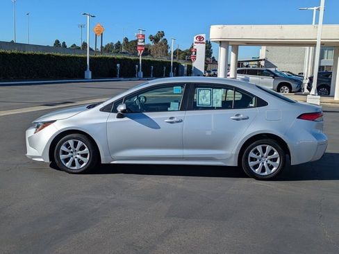 Used 2023 Toyota Corolla LE image 11