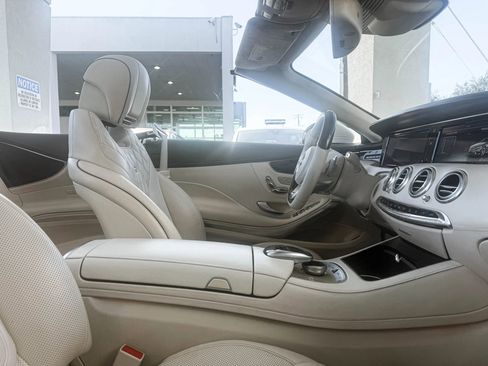 Used 2017 Mercedes-Benz S 550 Cabriolet image 26