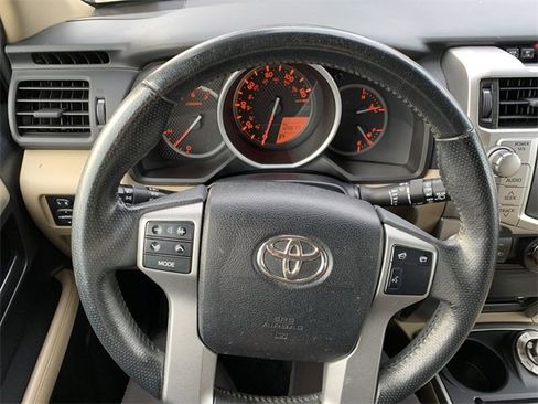 Used 2013 Toyota 4Runner Limited image 19