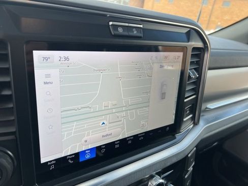 Certified 2025 Ford F350 Platinum w/ FX4 Off-Road Package image 16