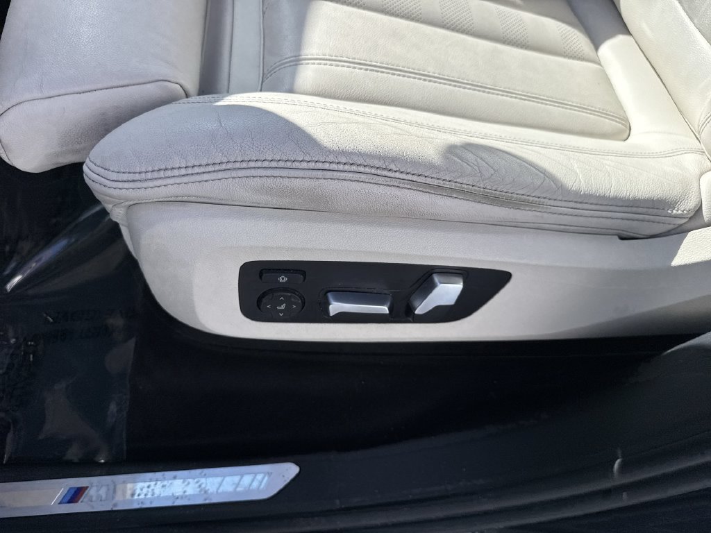 Used 2022 BMW X5 sDrive40i w/ M Sport Package RWD image 41