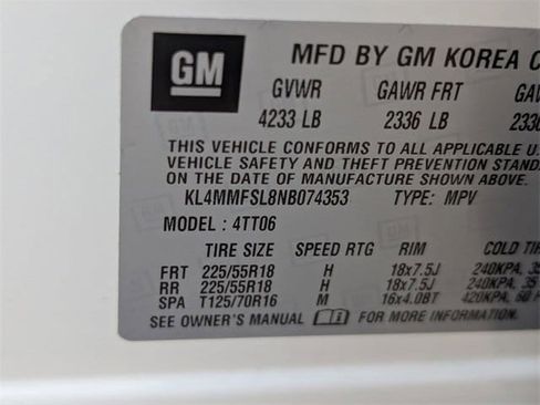 Certified 2022 Buick Encore GX Essence image 30