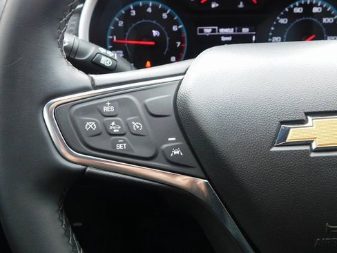 Used 2025 Chevrolet Malibu RS image 24