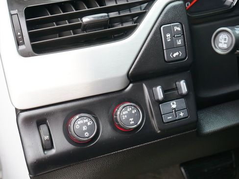 Used 2015 GMC Yukon SLT w/ Open Road Package image 11