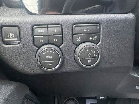New 2026 Chevrolet Silverado 1500 RST AWD/4WD image 24