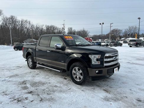 Used 2017 Ford F150 Lariat w/ Equipment Group 502A Luxury image 4