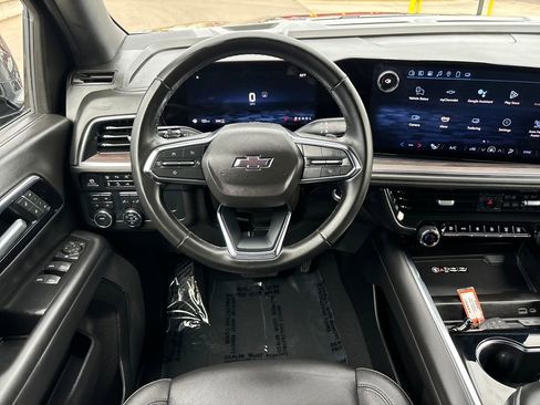 Used 2025 Chevrolet Tahoe Z71 image 13