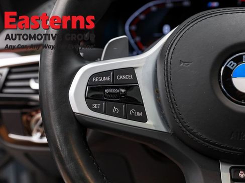 Used 2022 BMW 530i xDrive w/ M Sport Package image 15