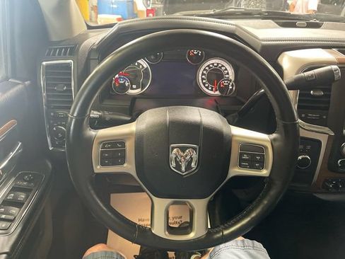 Used 2016 RAM 3500 Laramie w/ Cold Weather Group AWD/4WD image 15