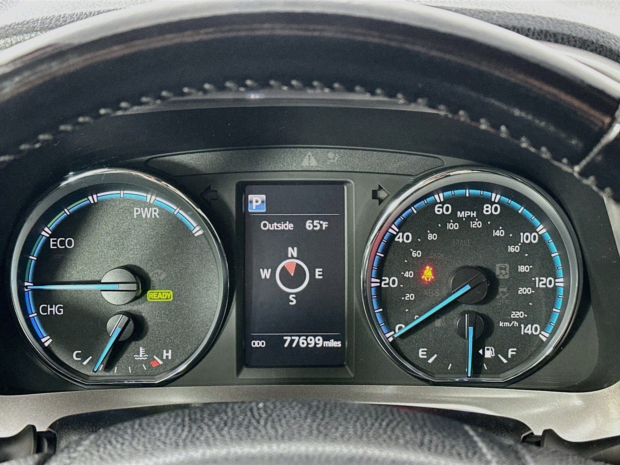 Used 2018 Toyota RAV4 XLE AWD/4WD image 12