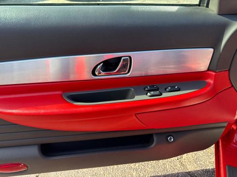 Used 2002 Ford Thunderbird RWD image 13