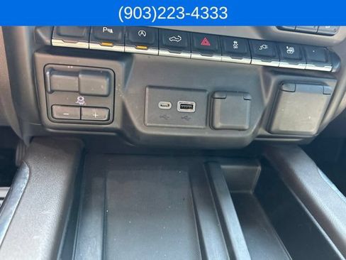 Used 2019 Chevrolet Silverado 1500 LTZ w/ LTZ Plus Package AWD/4WD image 30