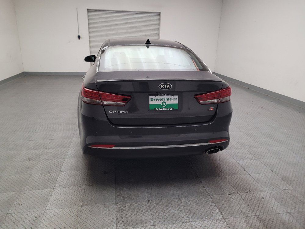 Used 2018 Kia Optima S FWD image 6