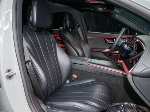 New 2026 Mercedes-Benz E 350 Sedan image 12