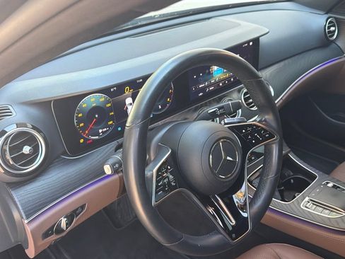 Used 2021 Mercedes-Benz E 350 Sedan image 4