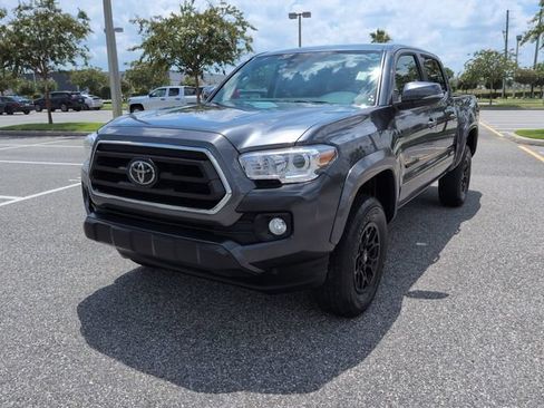 Certified 2022 Toyota Tacoma SR5 w/ Technology Package RWD image 8