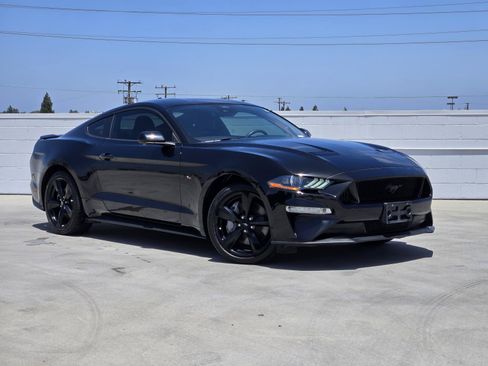 Used 2022 Ford Mustang GT Premium w/ Black Accent Package RWD image 1