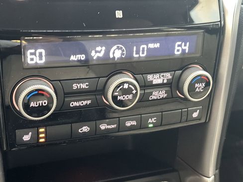 Used 2019 Subaru Ascent Limited image 18