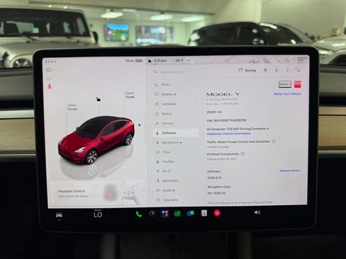 Used 2023 Tesla Model Y Long Range AWD/4WD image 10
