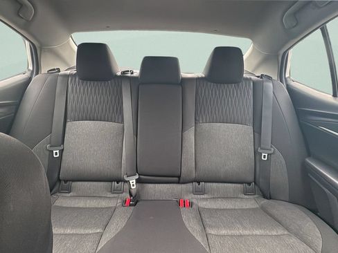 Used 2025 Toyota Camry LE FWD image 10