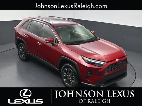 Used 2024 Toyota RAV4 Limited w/ Advanced Technology Package AWD/4WD image 22